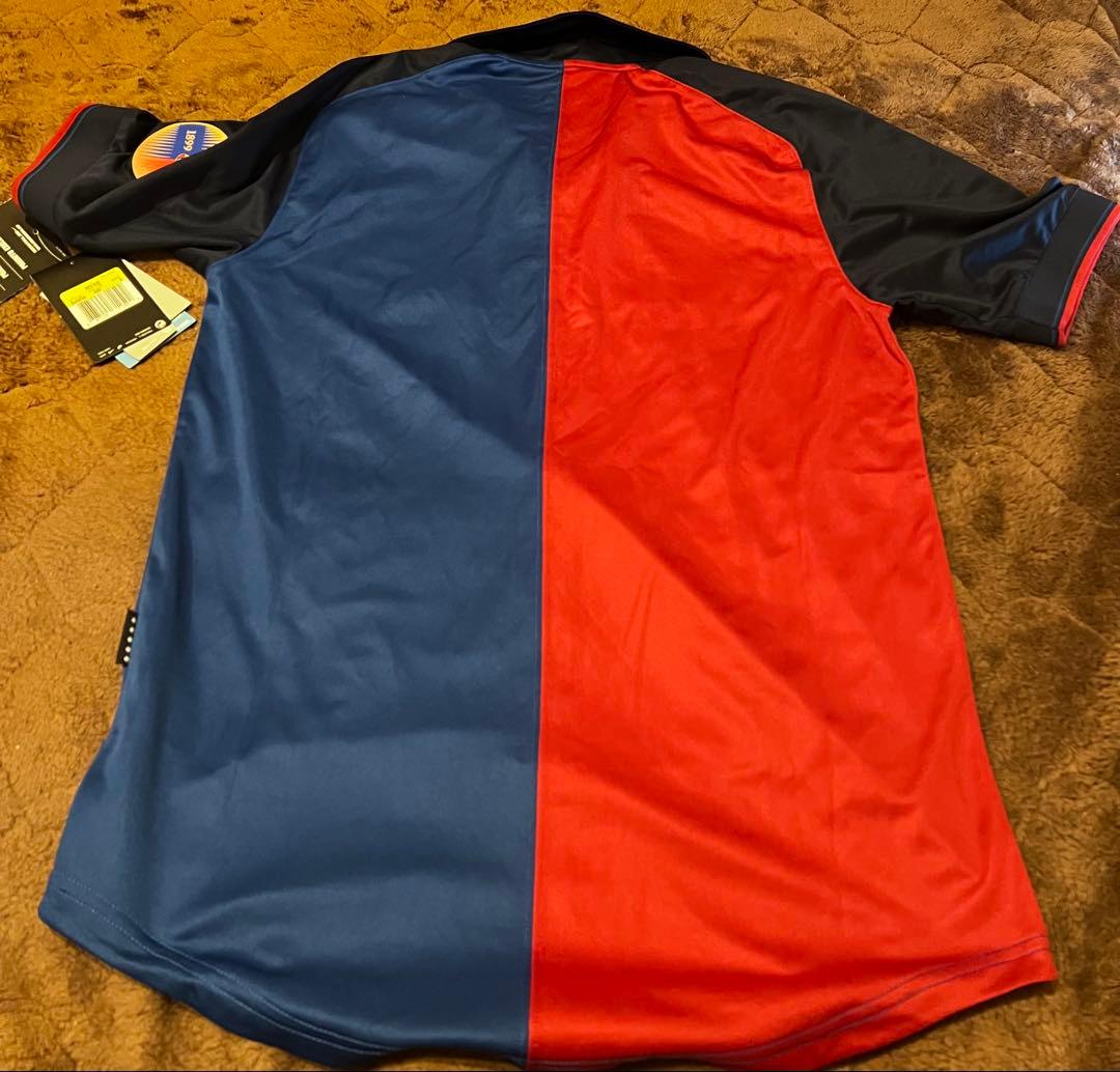 ＦＣバルセロナ　ユニフォーム　100周年復刻版　新品タグ付き　Sサイズ