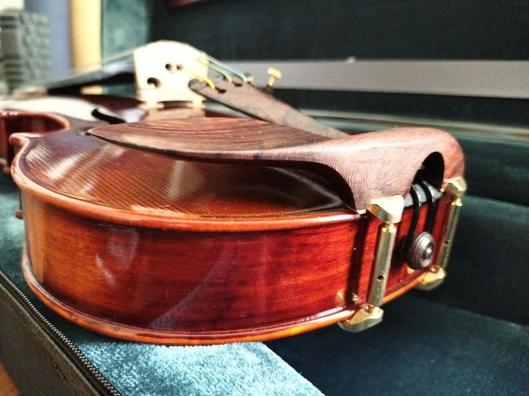 美品　Valente バレンテ　バイオリン　4/4弦 ケース付きVN-60