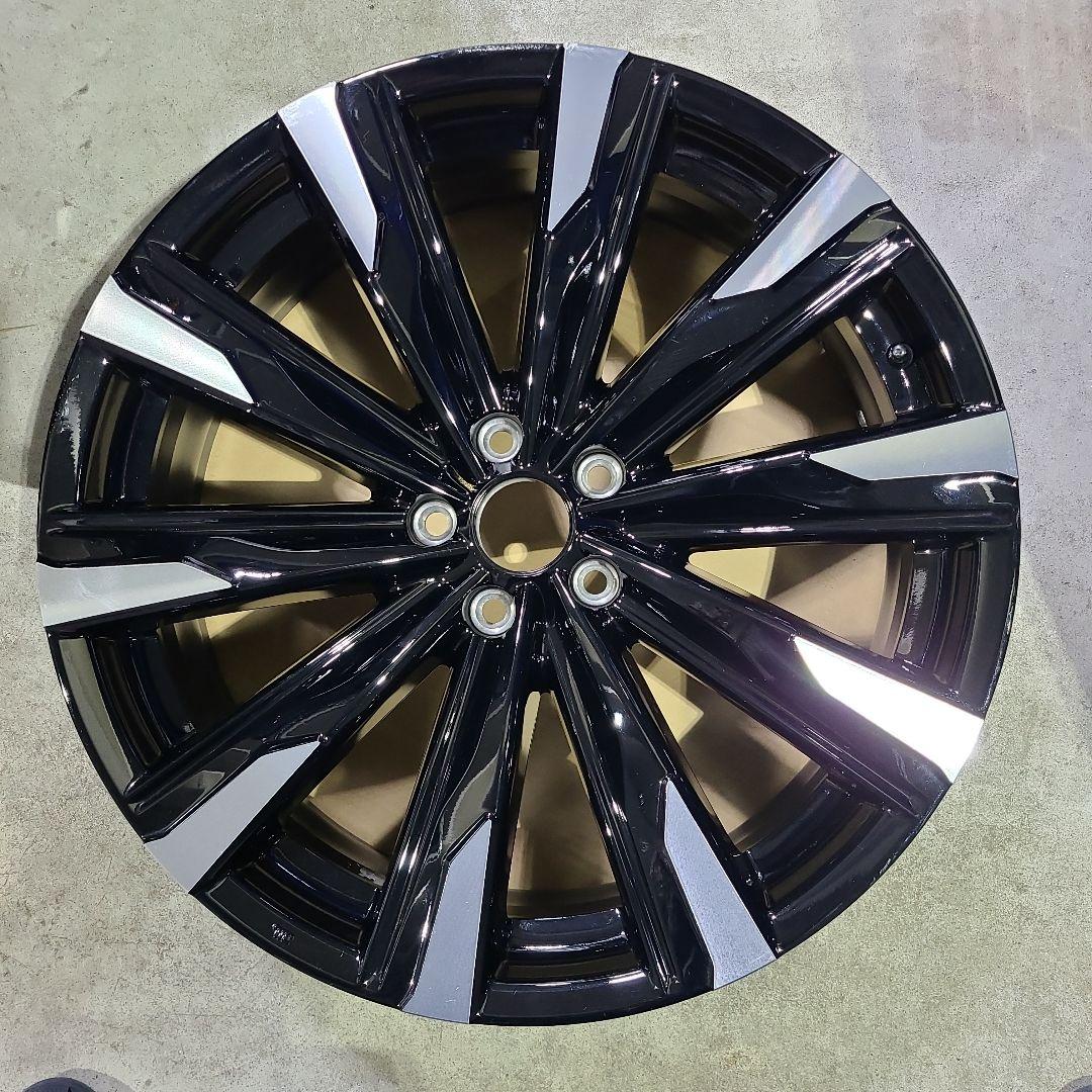 クラウンクロスオーバー　RS　21インチ ホイール１本