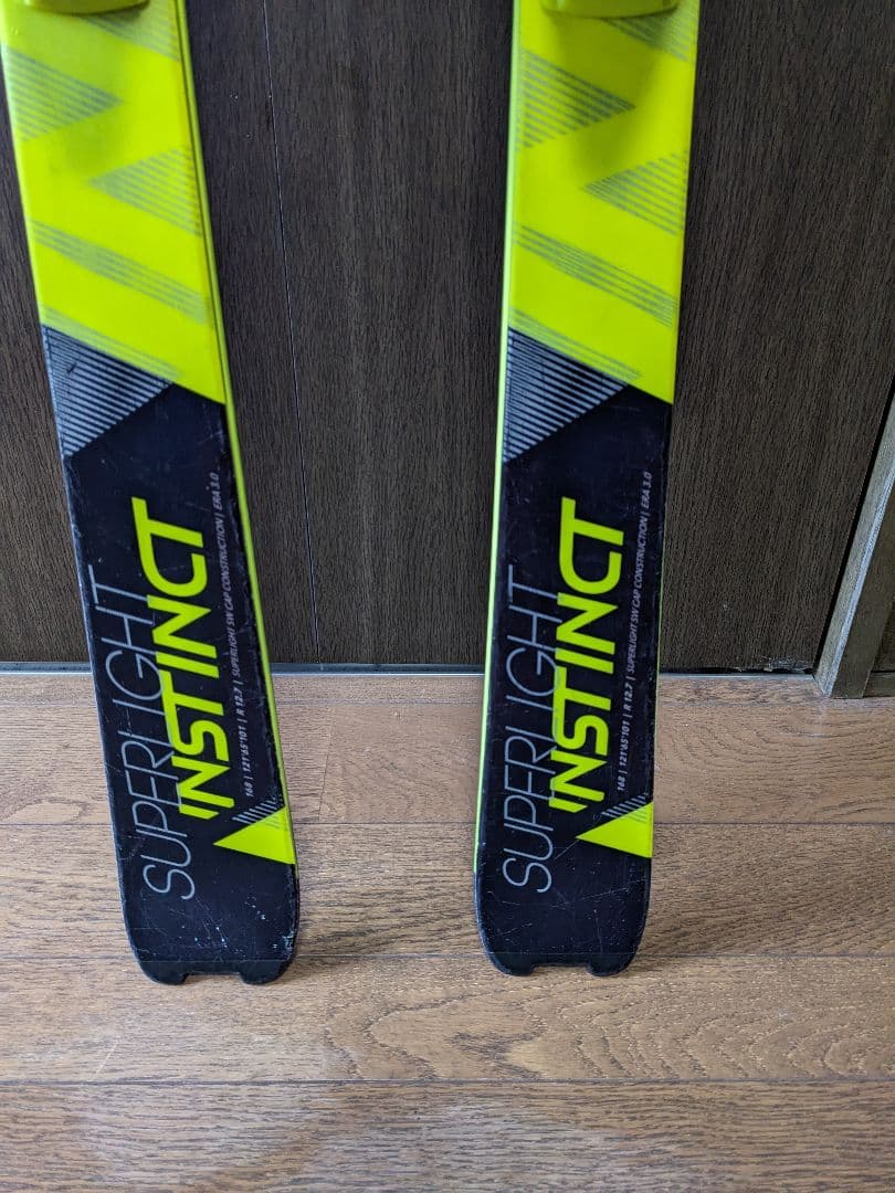 HEAD　SUPERLIGHT INSTINCT