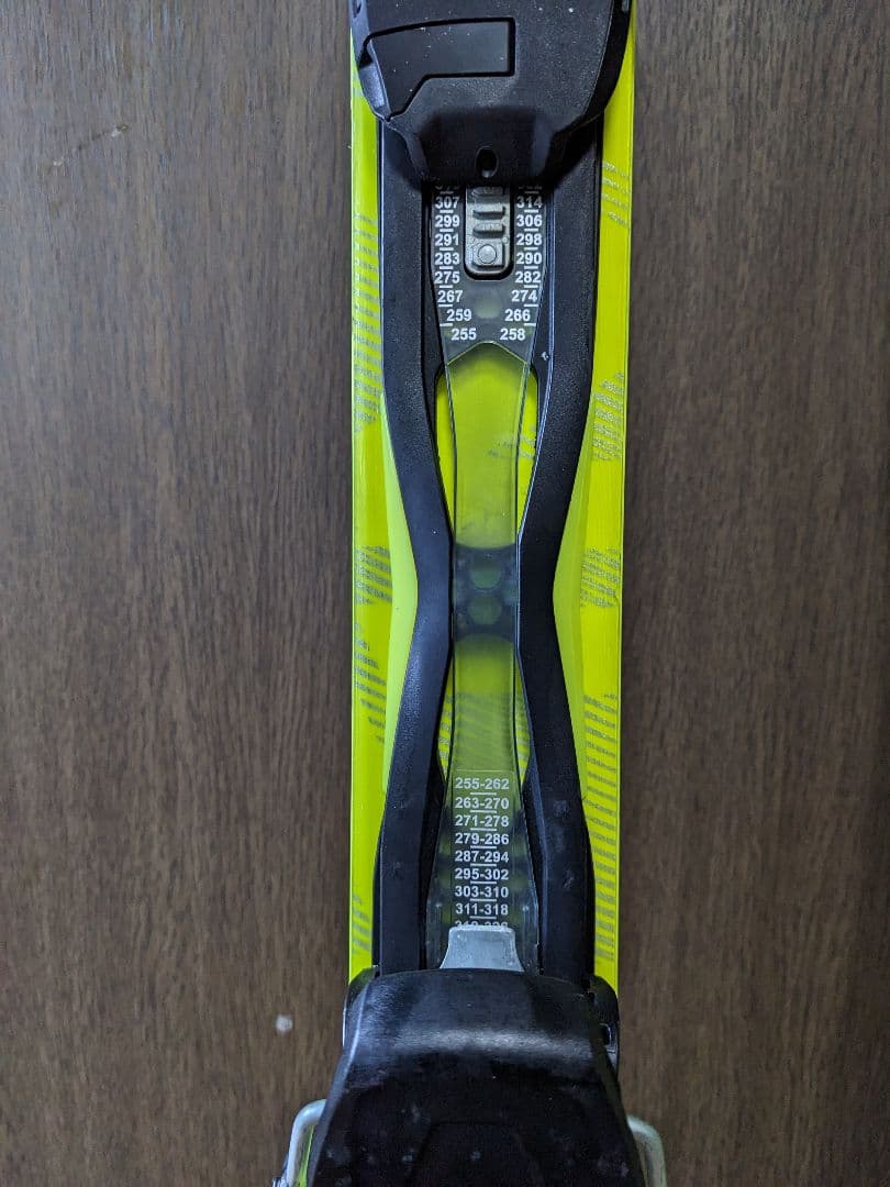 HEAD　SUPERLIGHT INSTINCT