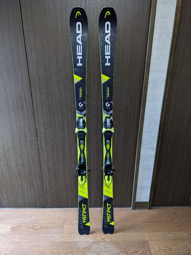 HEAD　SUPERLIGHT INSTINCT