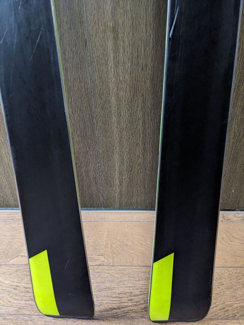 HEAD　SUPERLIGHT INSTINCT