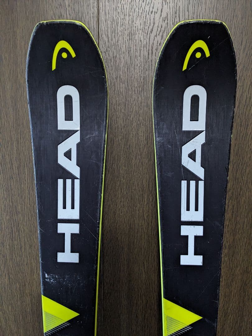 HEAD　SUPERLIGHT INSTINCT