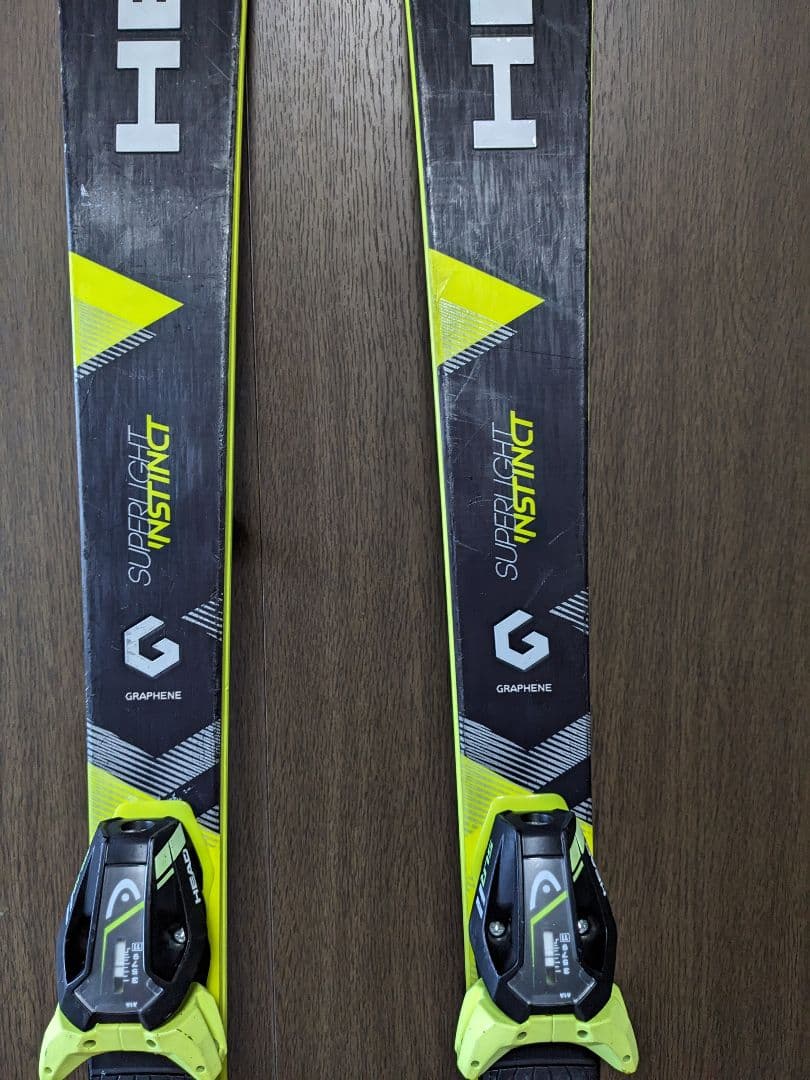 HEAD　SUPERLIGHT INSTINCT