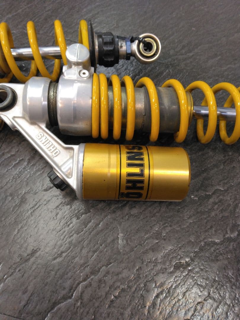 ヤマハXJR1300純正OHLINSサスペンション　中古品