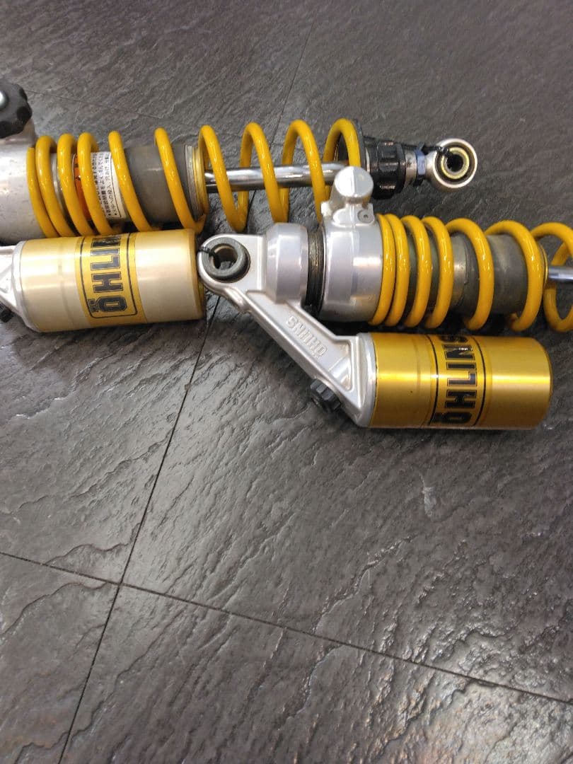 ヤマハXJR1300純正OHLINSサスペンション　中古品