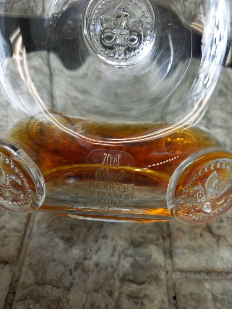 ルイ13世　空瓶　バカラ　レミーマルタン