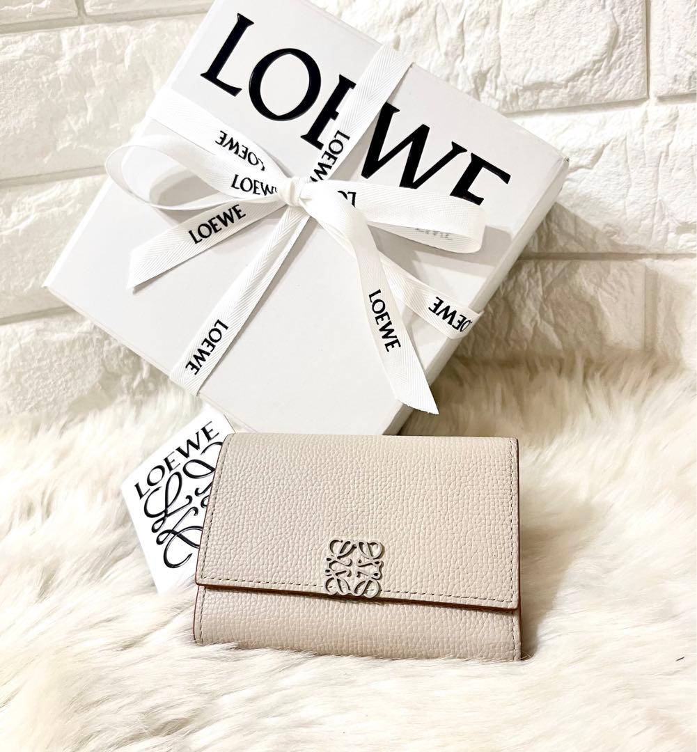 【もちぶた様】LOEWE アナグラム トライフォールド 三つ折り財布 ベージュ