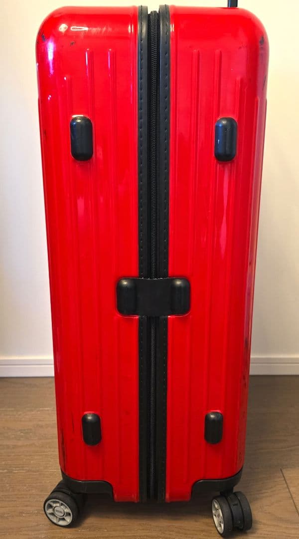 キャリーケース