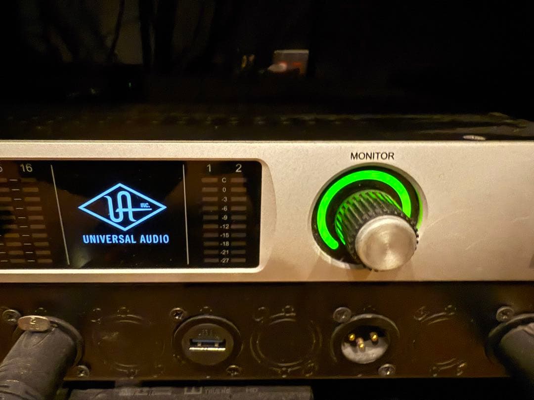 Universal Audio Apollo16 TB付き