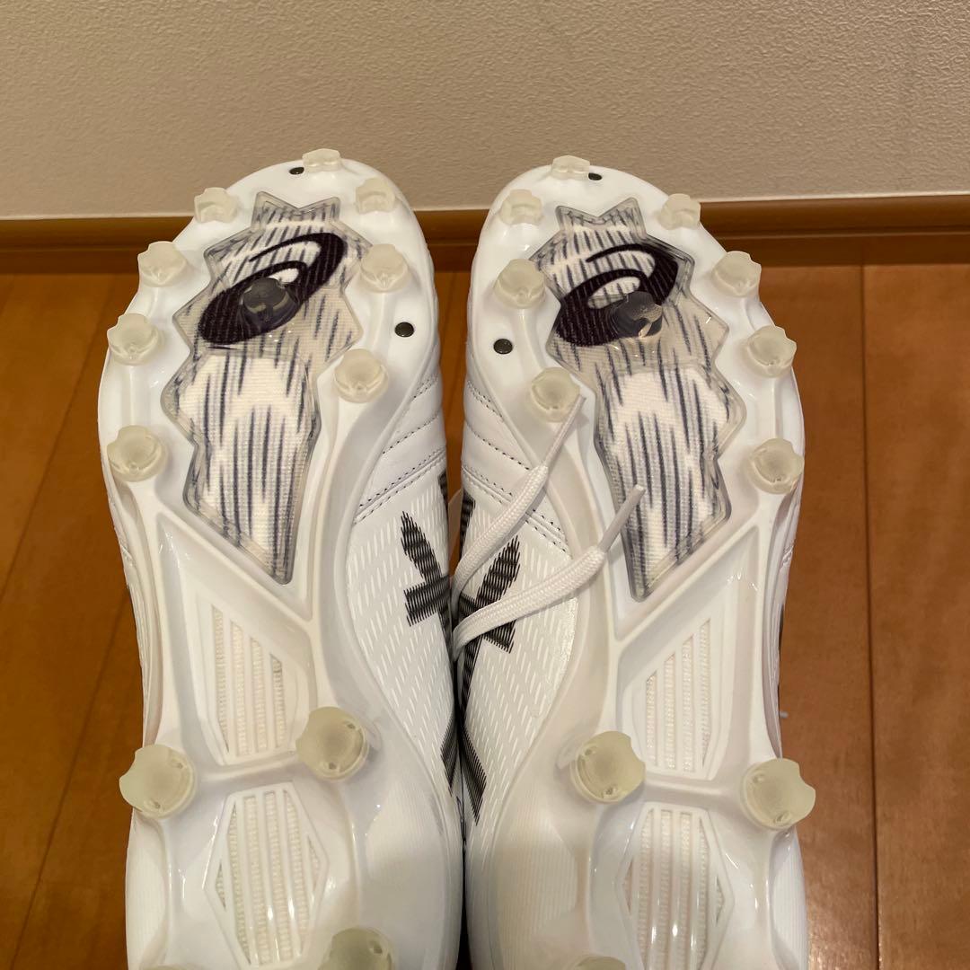 サッカー　スパイク　アシックス　26.5