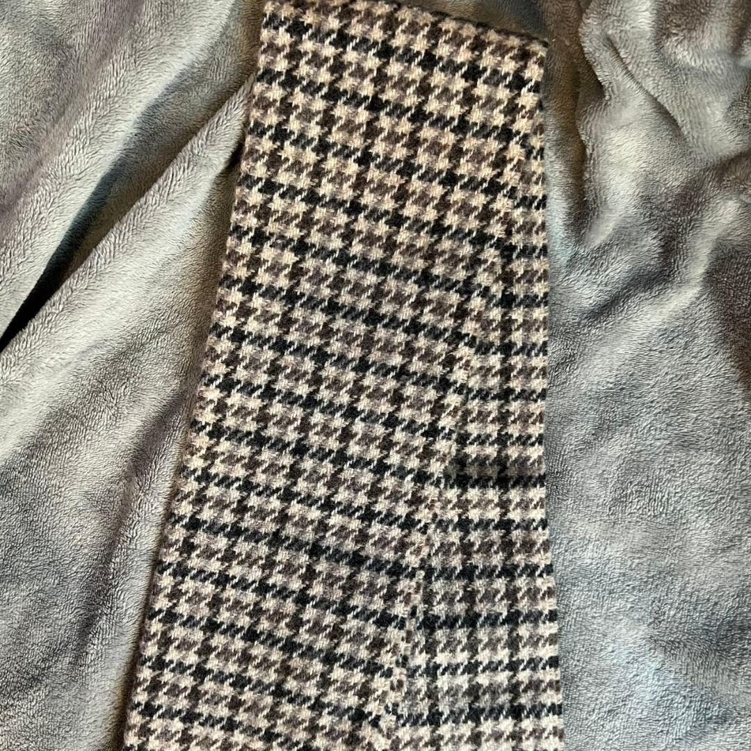 新品未使用　アミパリス　千鳥格子柄マフラー茶色