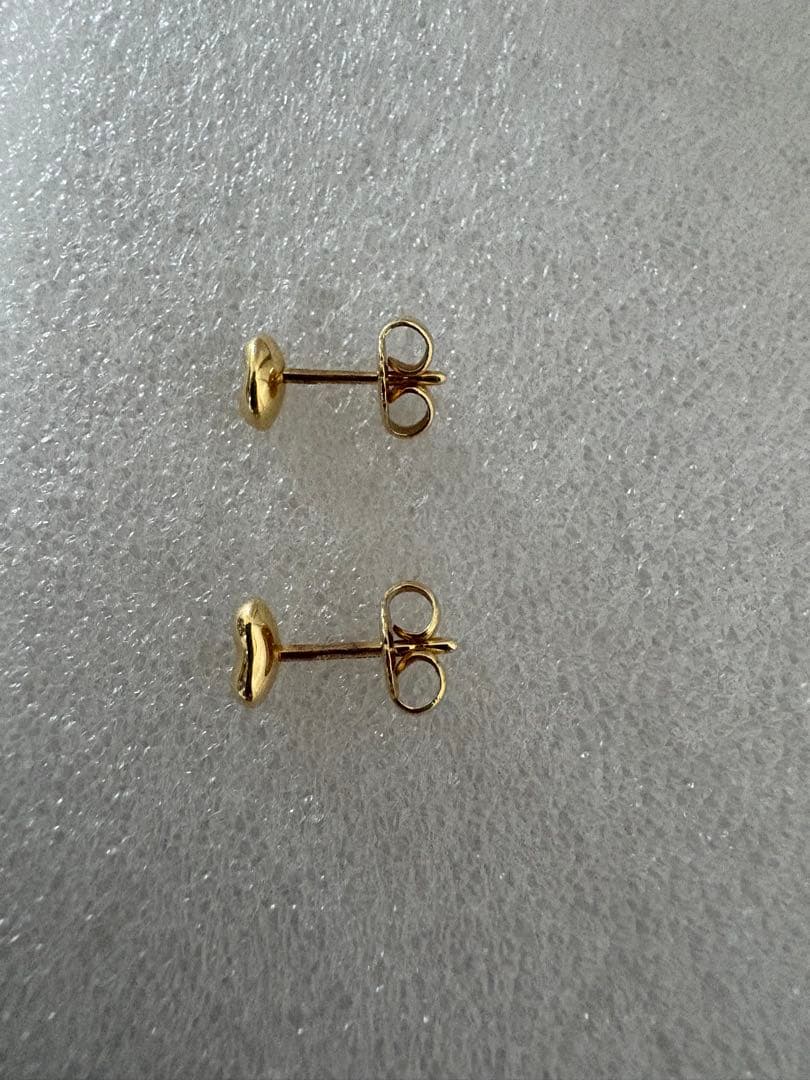 ティファニーピアス　k18 ゴールド イエローゴールド　金　18金