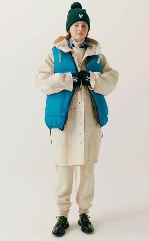 シェラデザイン　BEAMS別注　ダウンベスト　リバーシブル