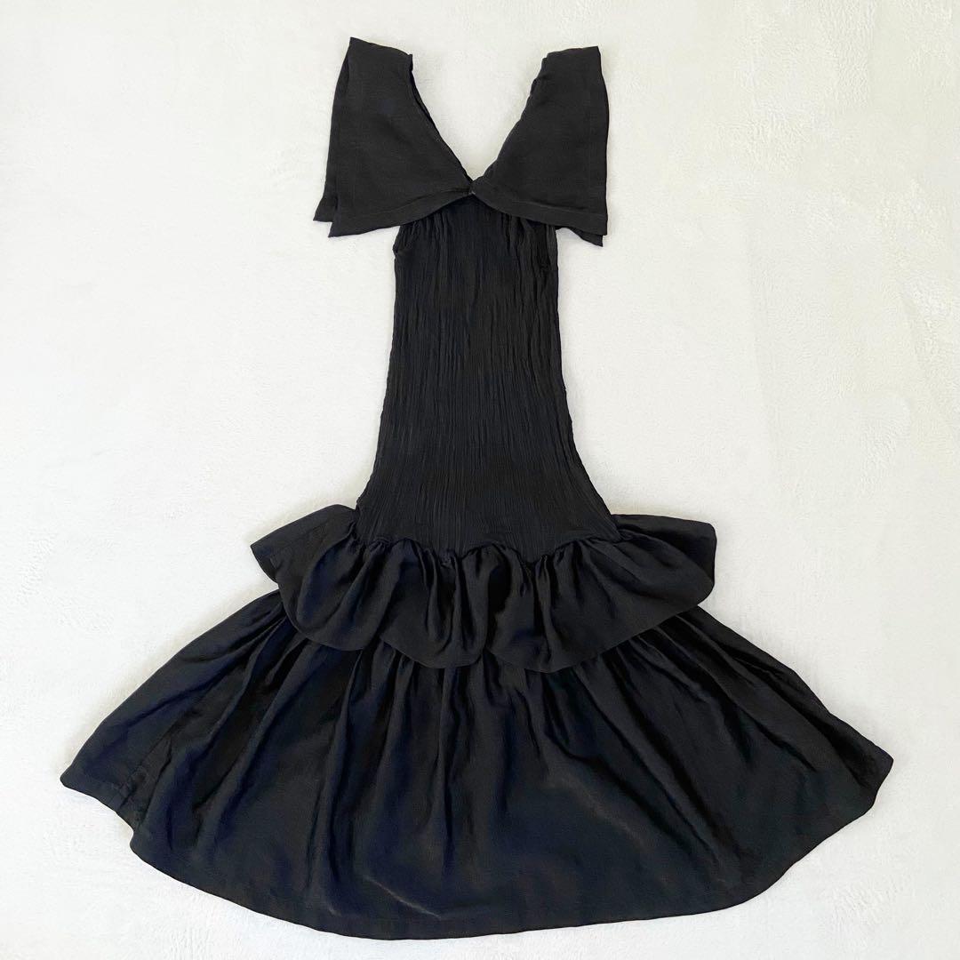 ISSEY MIYAKE me 黒 ワンピース リボン　プリーツ　パフショルダー