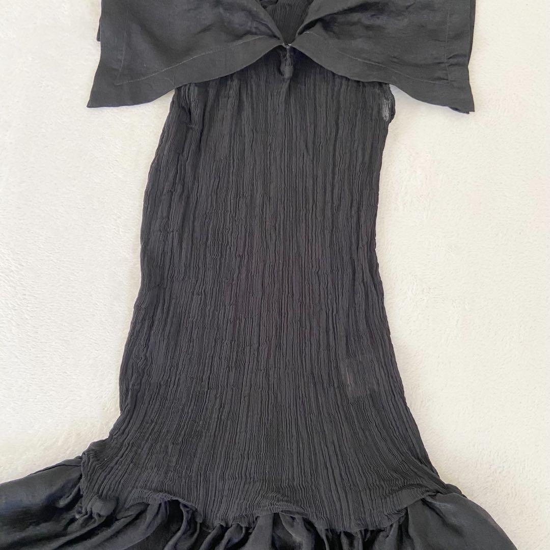 ISSEY MIYAKE me 黒 ワンピース リボン　プリーツ　パフショルダー