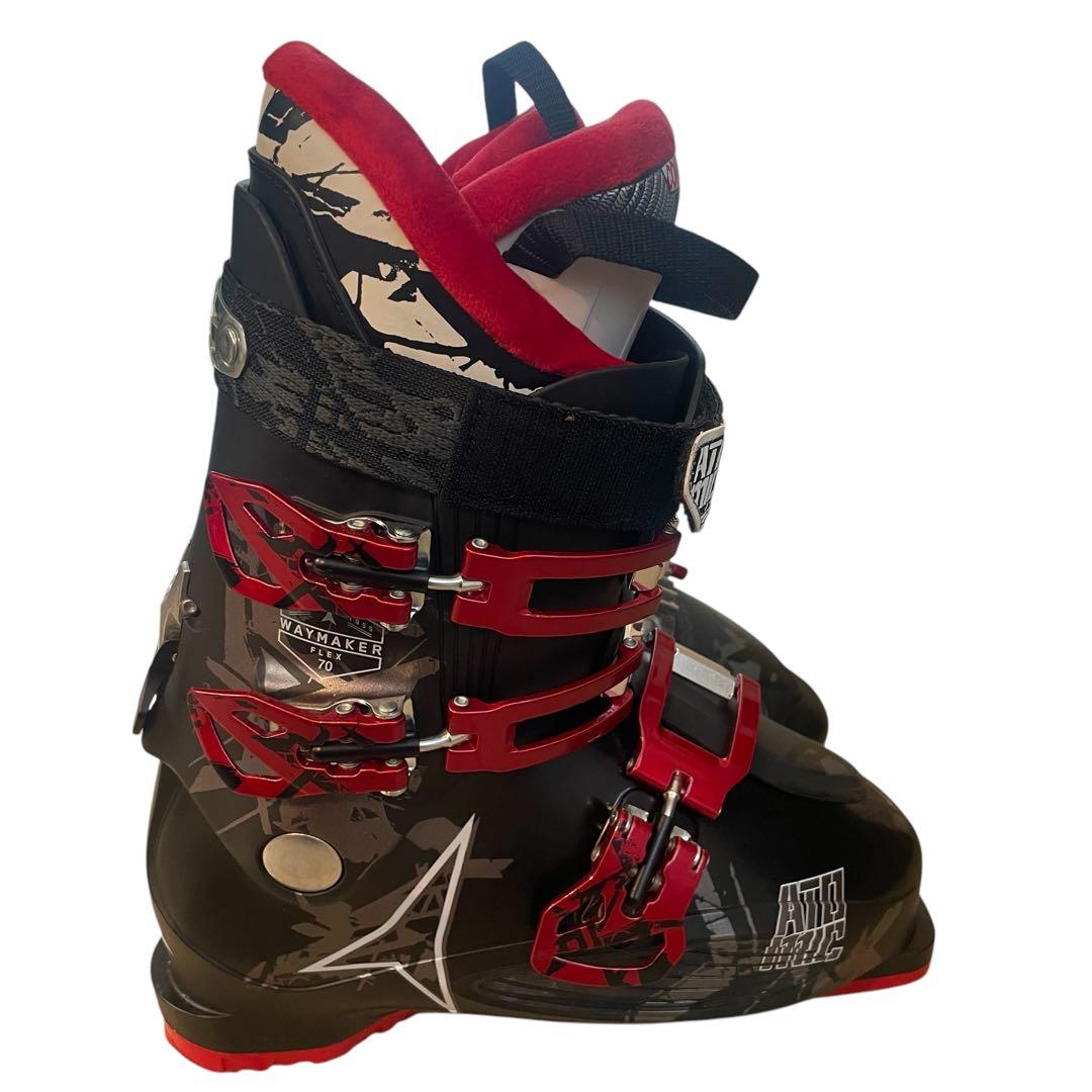 美品　メンズ　スキーブーツ　27-27.5cm ATOMIC（アトミック）