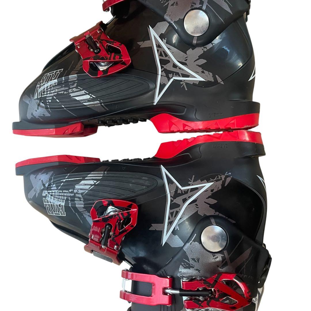 美品　メンズ　スキーブーツ　27-27.5cm ATOMIC（アトミック）