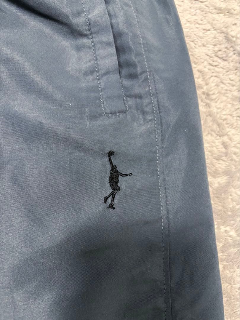 インザペイント 上下セットアップ ウィンドブレーカー グレー　Lサイズ