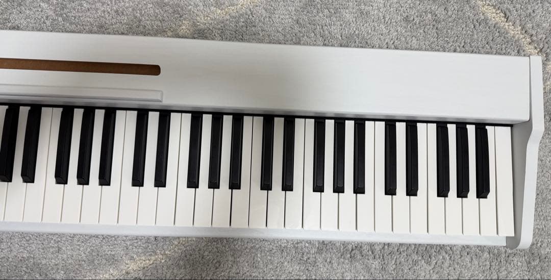 電子ピアノ　88鍵盤　給電タイプ　木目調ボディ