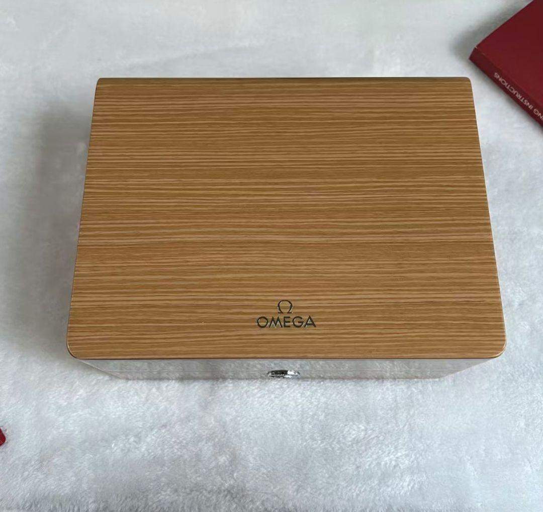 オメガ コンステレーションデイデイト 123.10.38.22.01.001