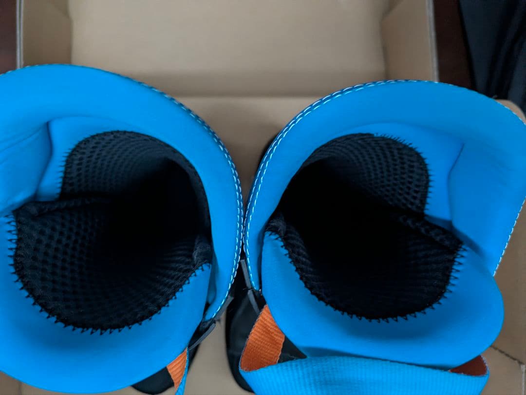 LANGE DUAL 3D LINER スキー ブーツ