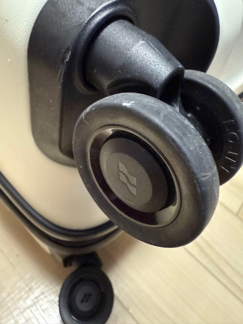 LOJEL オフホワイト キャリーケース　【傷あり】