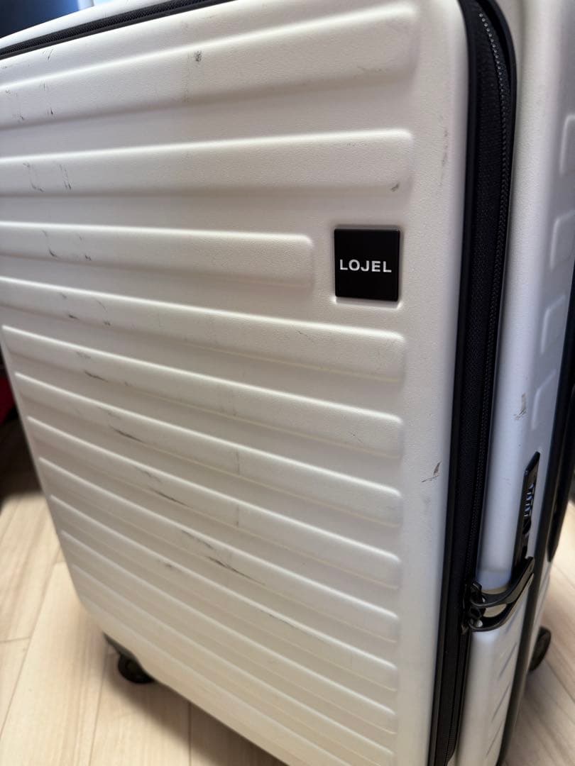 LOJEL オフホワイト キャリーケース　【傷あり】