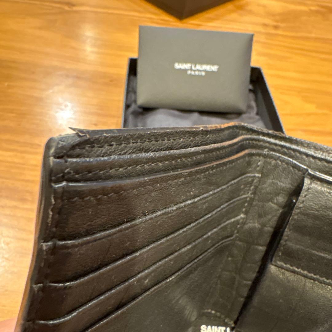 SAINT LAURENT ブラック二つ折り財布