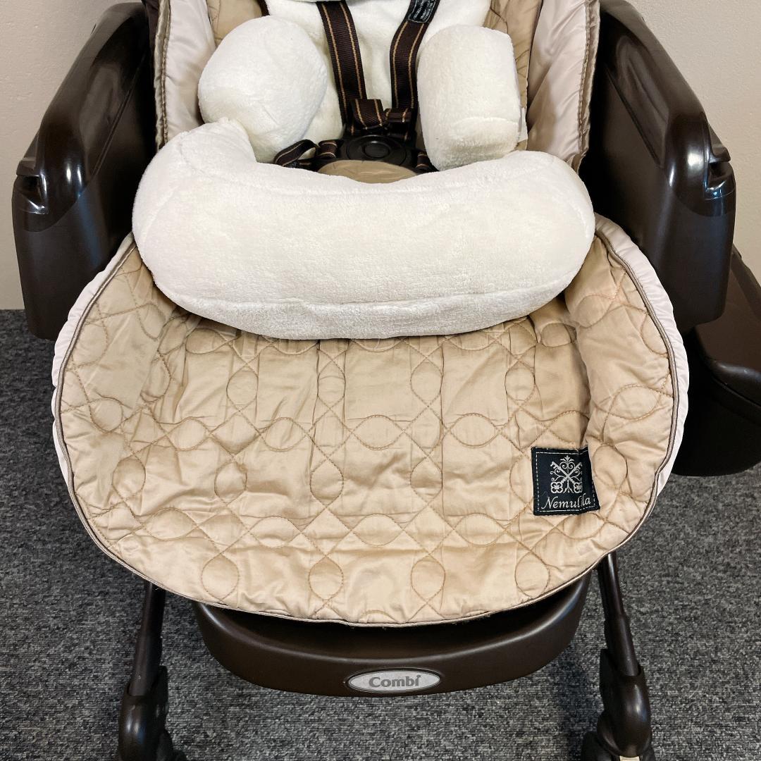 美品 Combi ネムリラAT オートスウィング