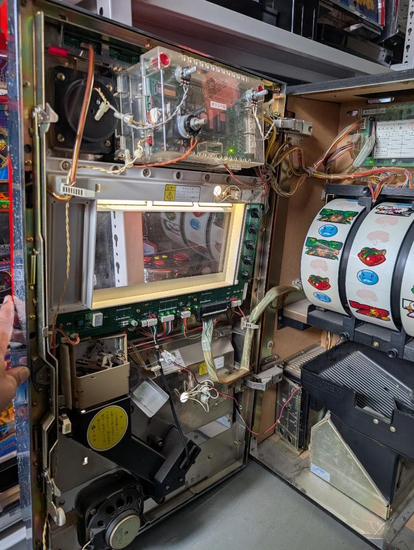 パチスロ　猛獣王S　サミー　４号機　スロット　家スロ