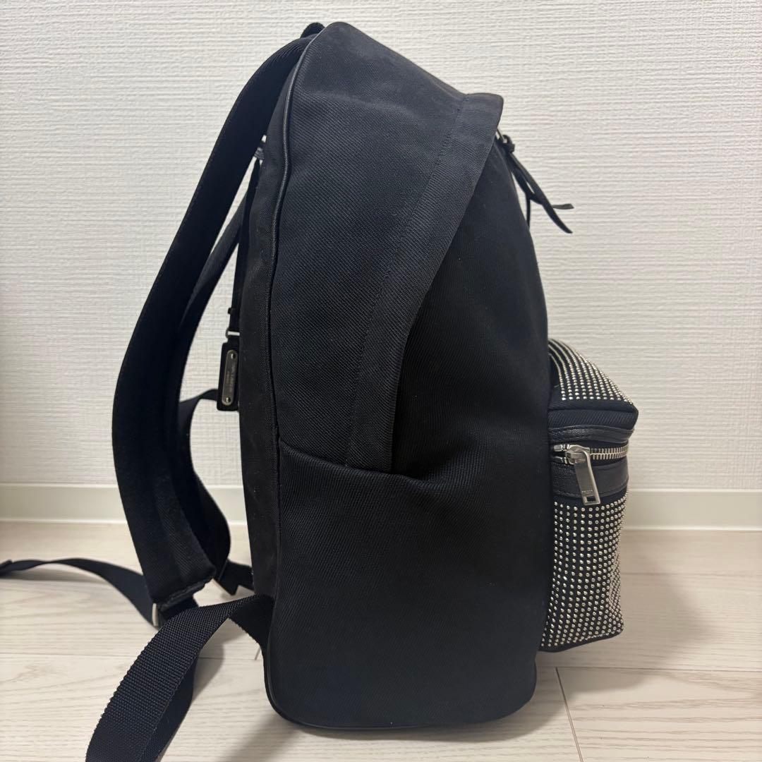 ✨超美品✨サンローランパリ　シティ　リュック　黒　スタッズ　大容量　ロゴ