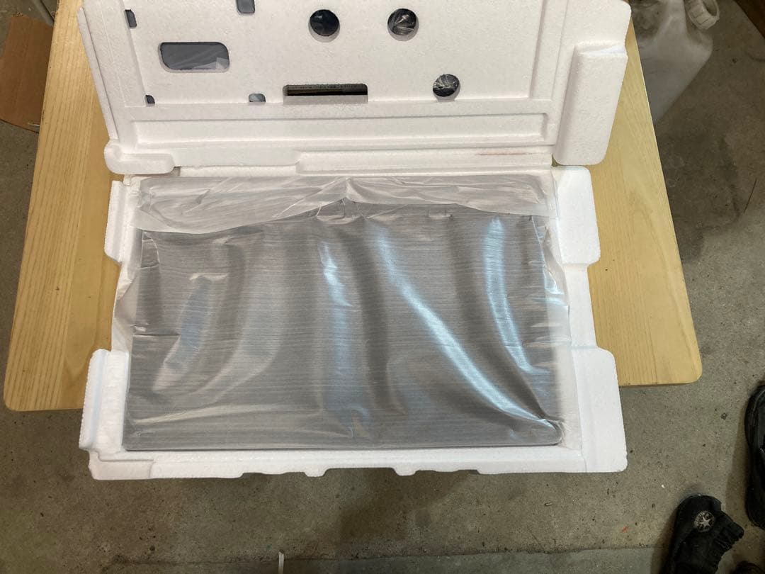 り*け様 Panasonic UN-19F10-K 19インチ ポータブルテレビ