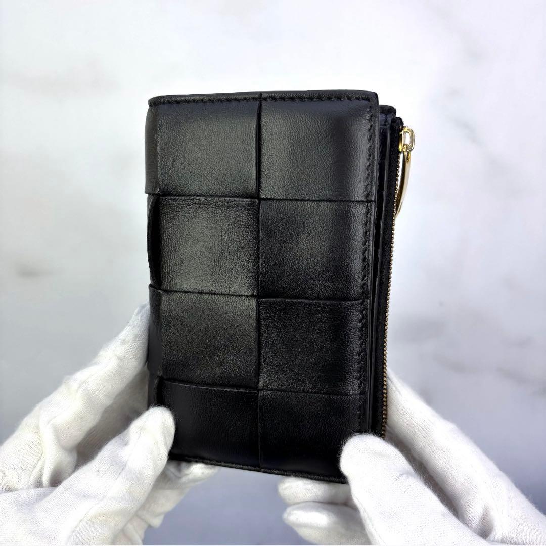 【極美品✨】BOTTEGA VENETA 財布 2つ折り カセット ミディアム
