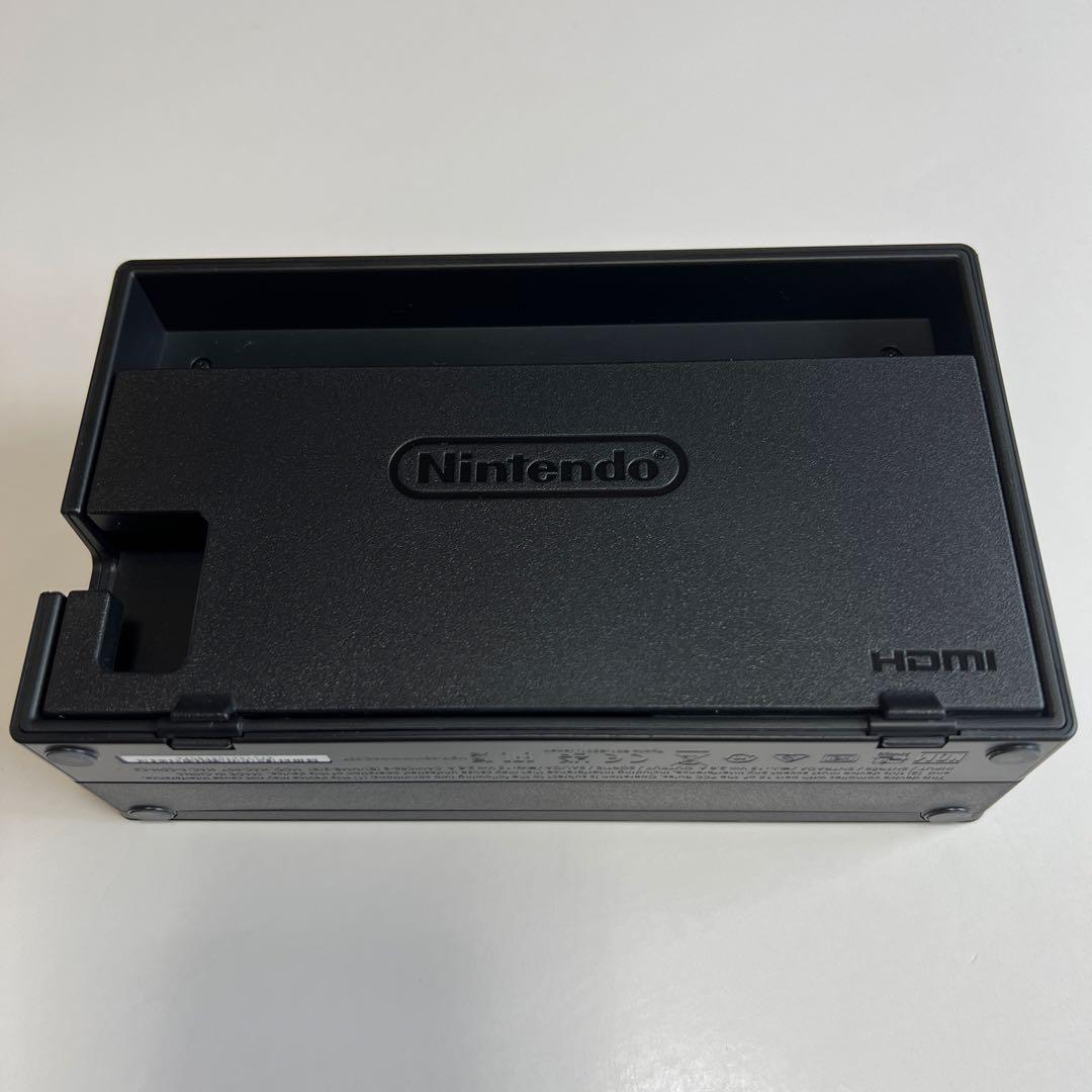 Nintendo Switch 本体　ニンテンドー　スイッチ　グレー