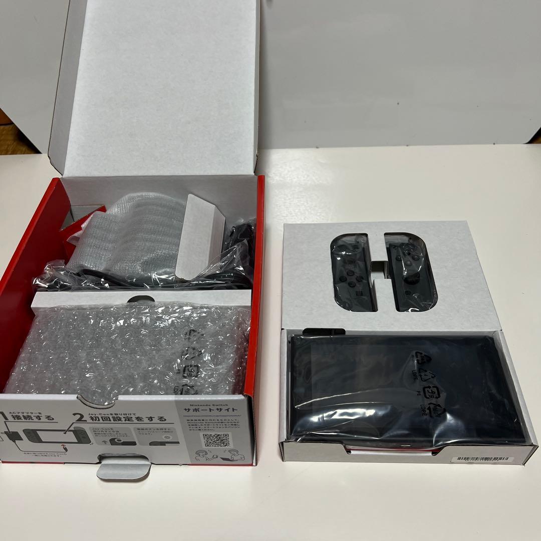 Nintendo Switch 本体　ニンテンドー　スイッチ　グレー