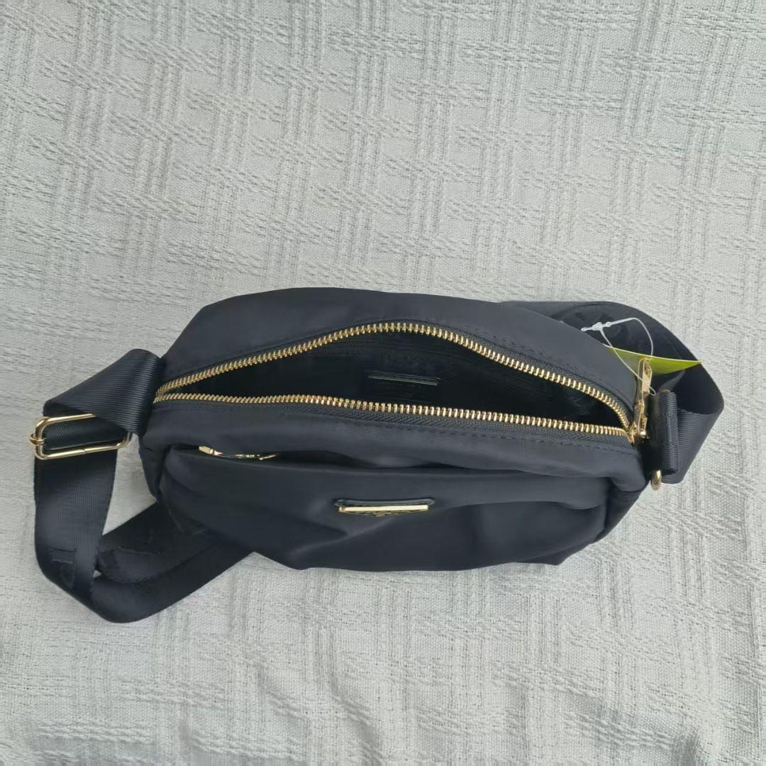 新品 ブラック ショルダーバッグ 非売品 Z1