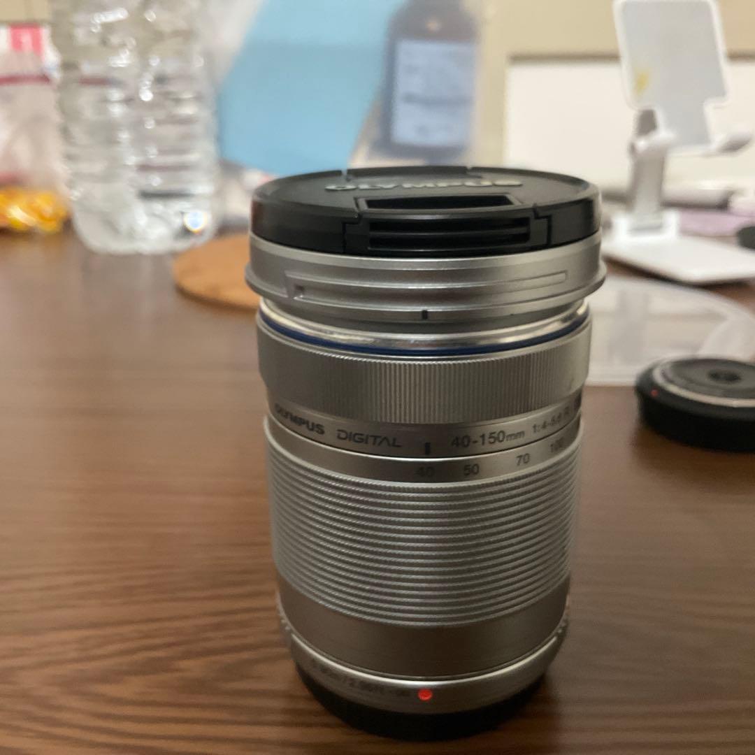 OLYMPUS 40-150mm f/4.0-5.6ズームレンズ