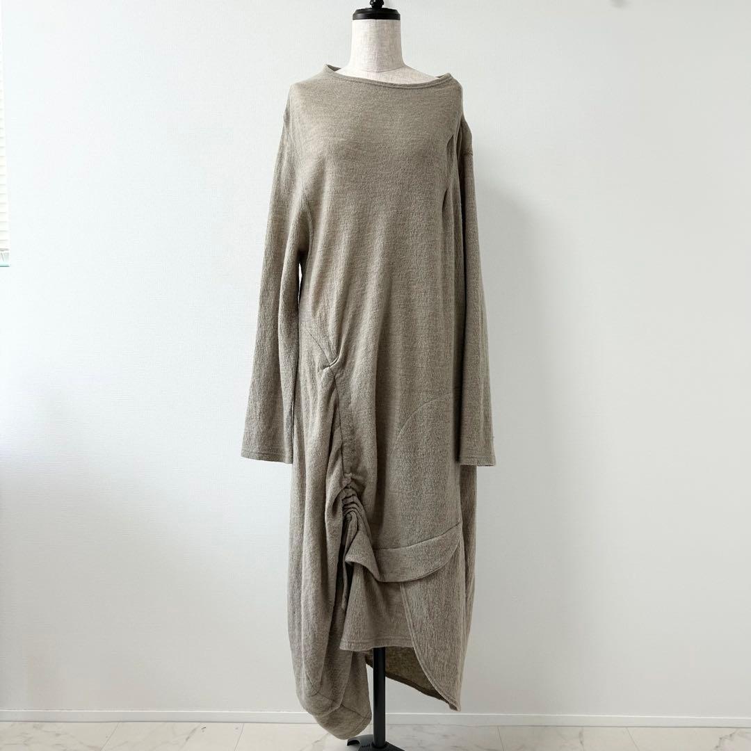 慈雨　変形ニットワンピース　ベージュ　ウール　40