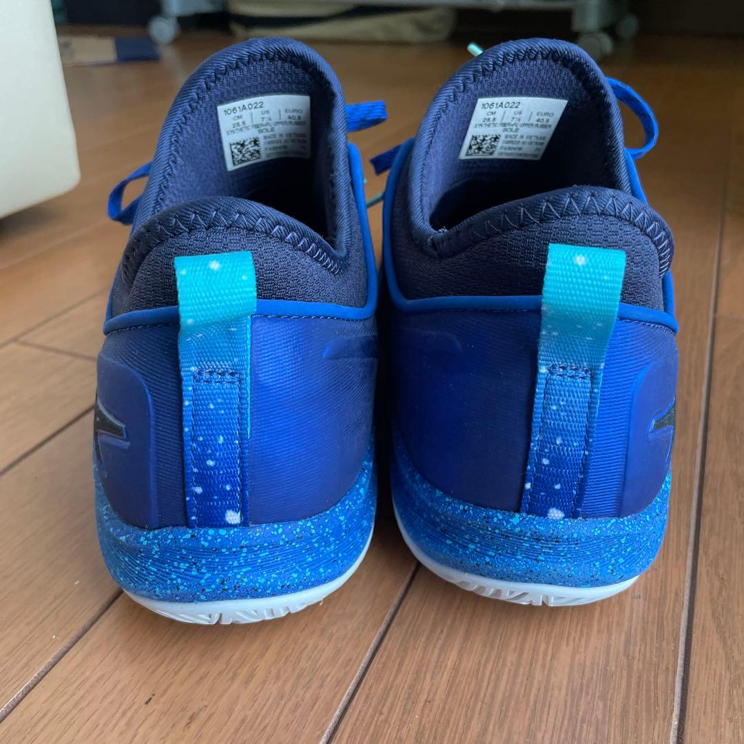 asics GLIDE NOVA FF グライド ノヴァ　限定カラー