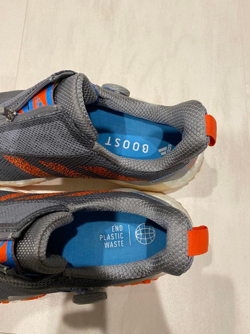 adidas ゴルフシューズ ダークグレー/オレンジ