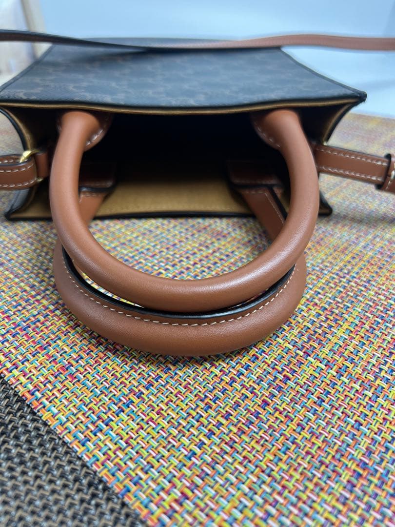 maru ✨極美品✨セリーヌ CELINE　バーティカル カバ　ミニ