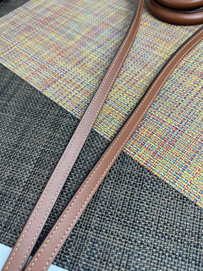 maru ✨極美品✨セリーヌ CELINE　バーティカル カバ　ミニ