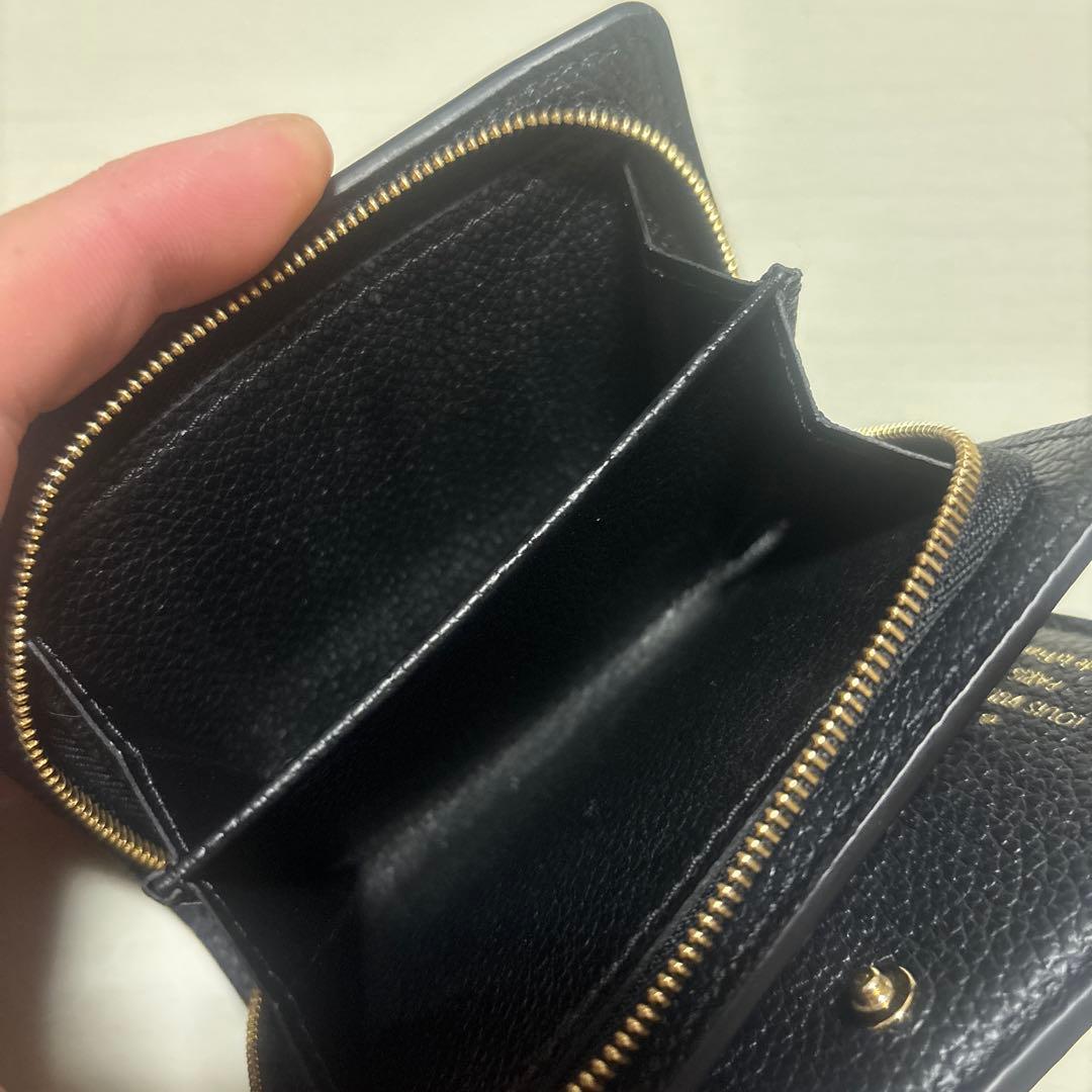 現行モデル　美品ルイヴィトン　ポルトフォイユクレア