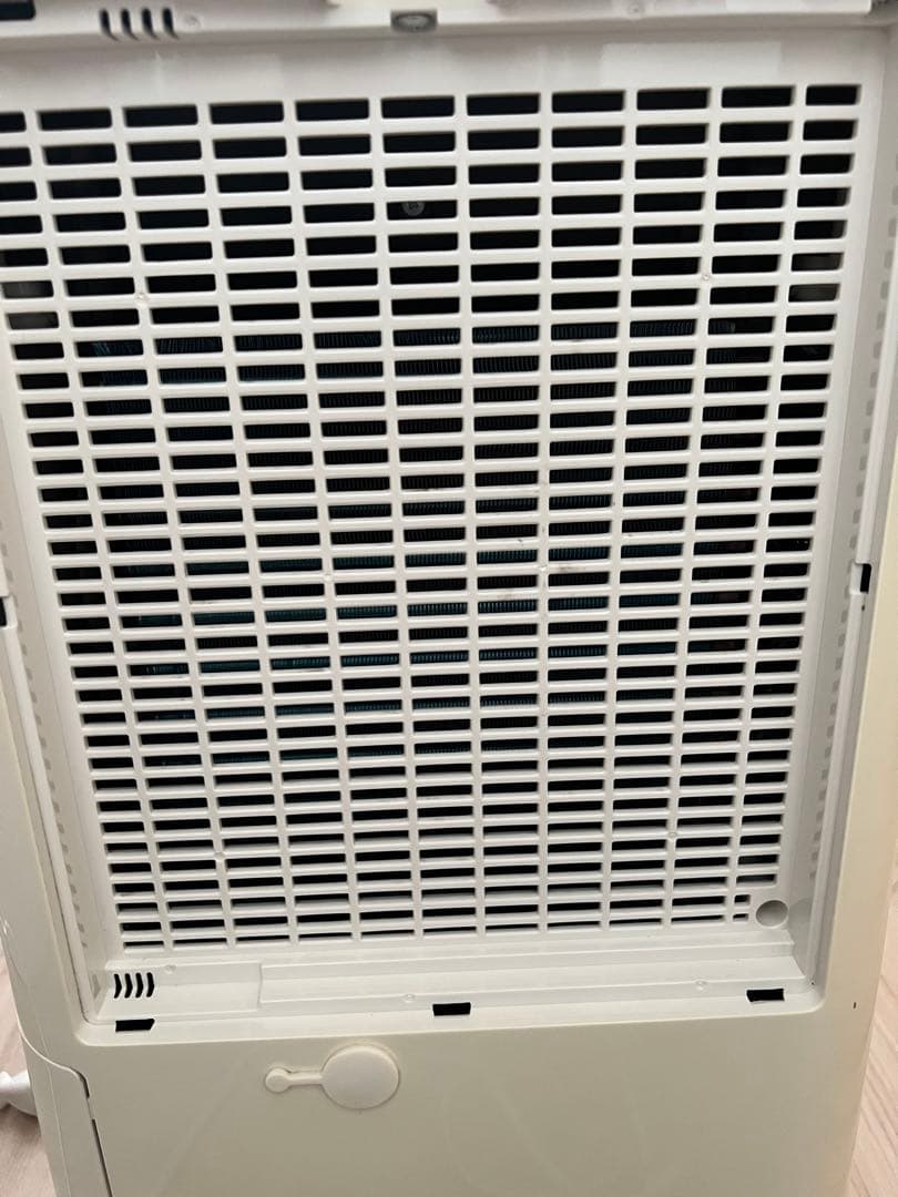 SHARP シャープ衣類乾燥除湿機 CV-G120-W 2017年製　説明書つき