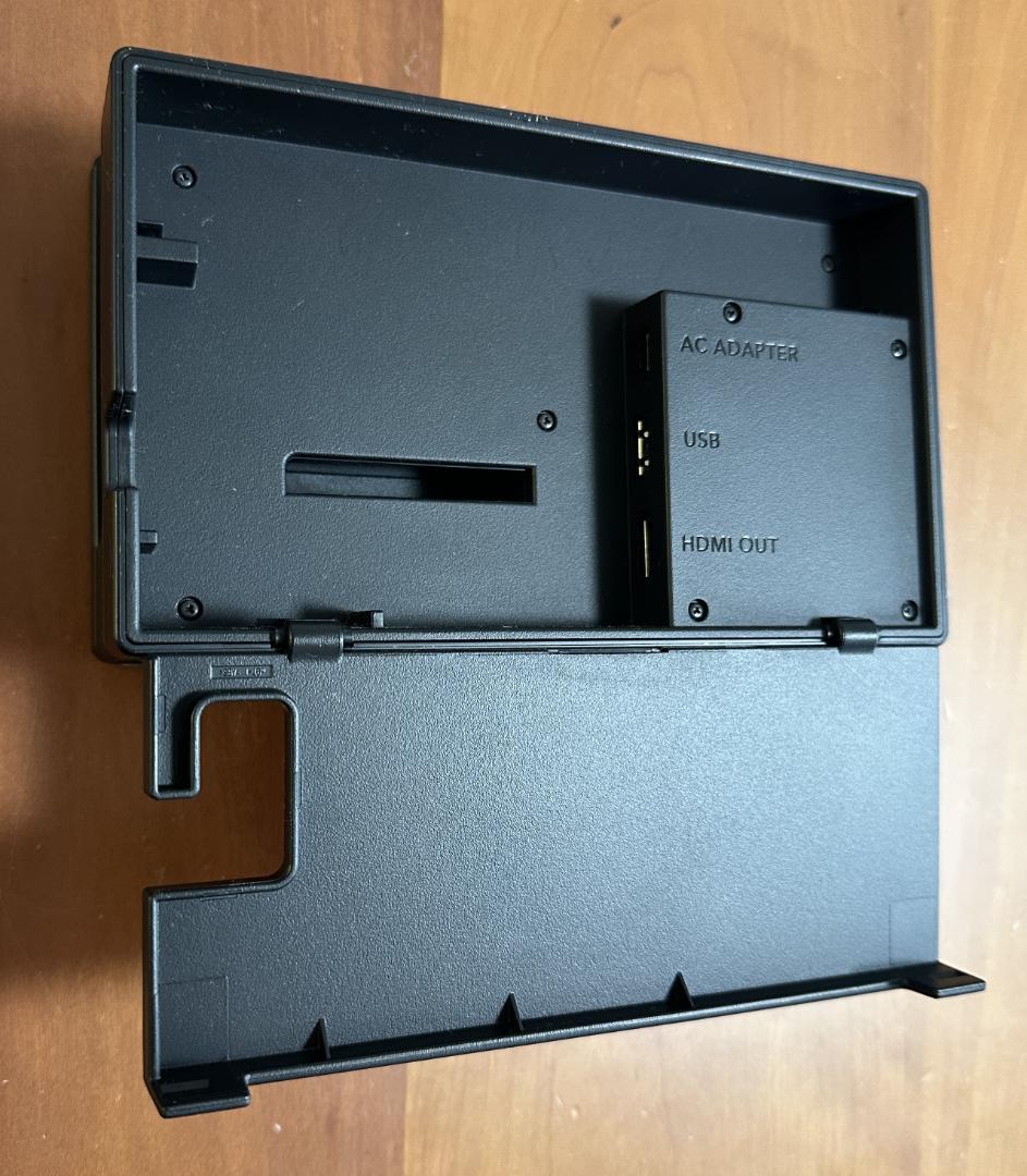 【美品】Nintendo Switch 本体/ドッグ一式