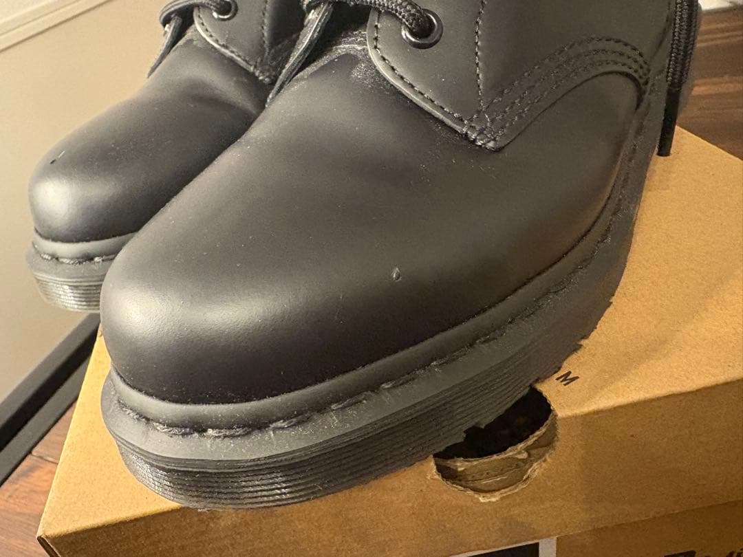 ドクターマーチン1460 MONO 8 ホールブーツ