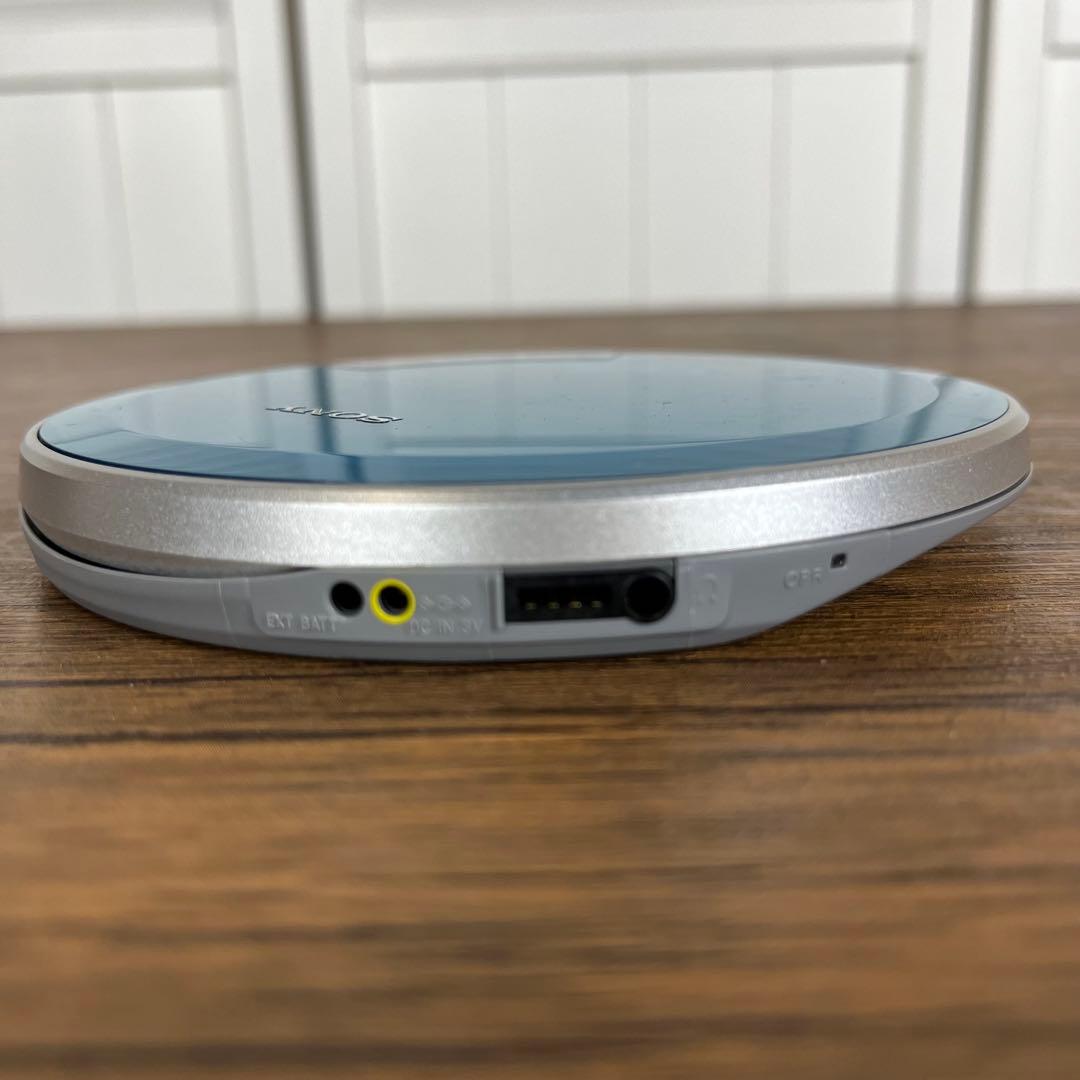 SONY ソニー　ウォークマン D-NE730 ポータブルCDプレーヤー