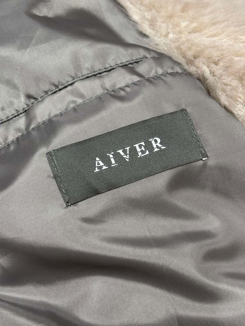 AIVER　ショートフェイクファーコート